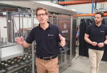 Yoghurt in PET jars: Presentation of the Cupbox in KIWL Machine’s workshops.